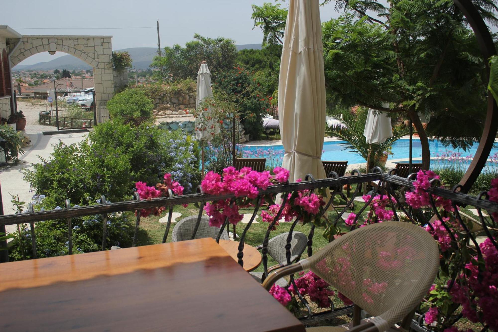 Dolina Hotel เซสเม ภายนอก รูปภาพ