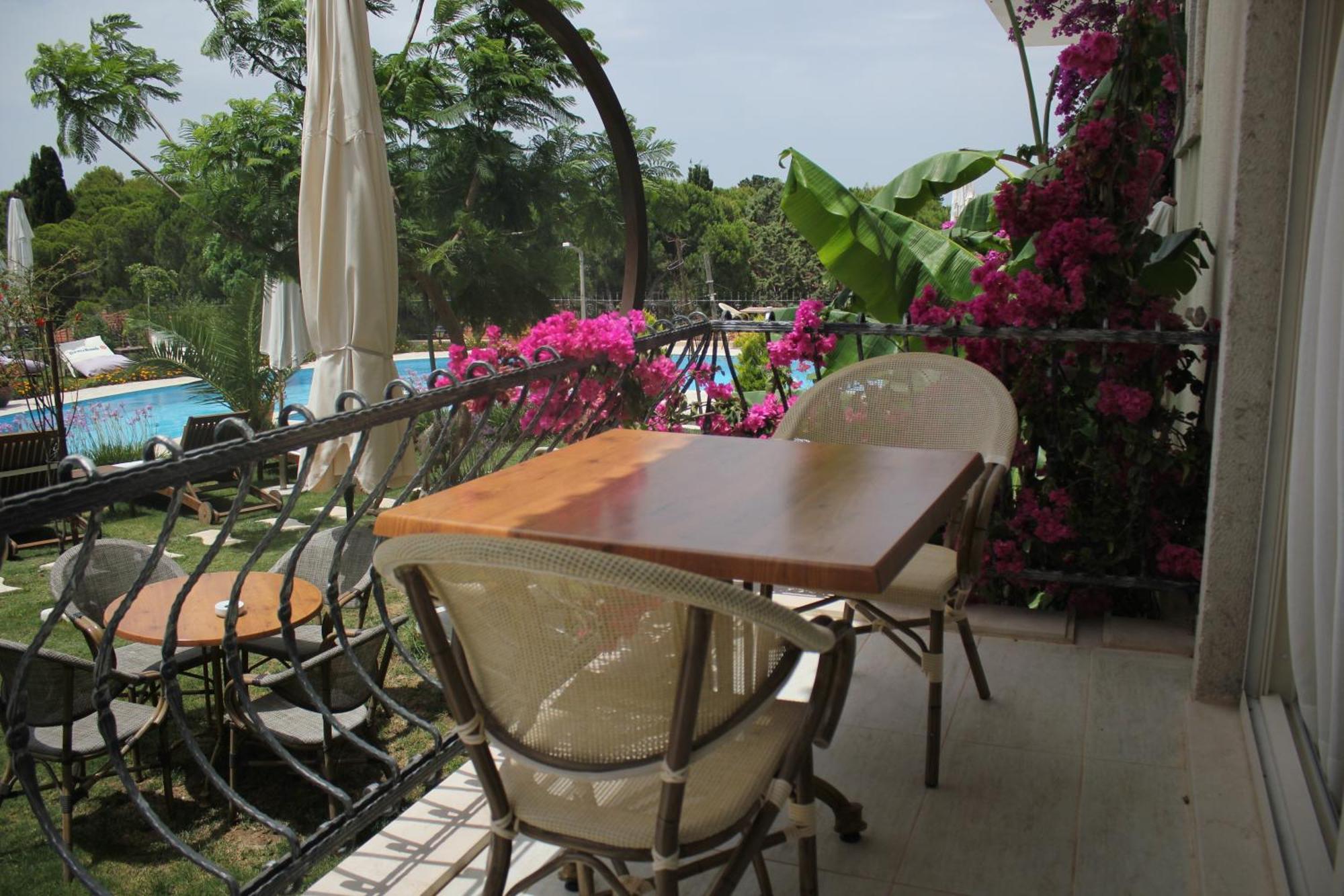 Dolina Hotel เซสเม ภายนอก รูปภาพ